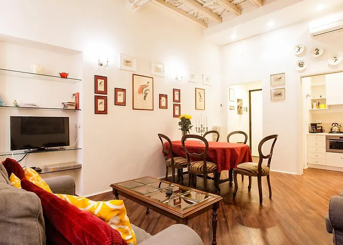 Vicolo Torretta - Fromhometorome