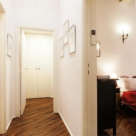 Vicolo Torretta - Fromhometorome Апартаменты *